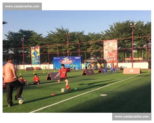 高清足球赛事直播APP下载指南畅享全球赛场精彩即时比分数据分析权威解说 - 副本 (112) - 副本 - 副本 - 副本 - 副本 - 副本 - 副本